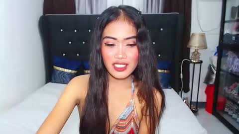 Snapshot of camilla_morena chatting on March 1, 2:04 am camilla_morena online show from March 1, 2:04 am