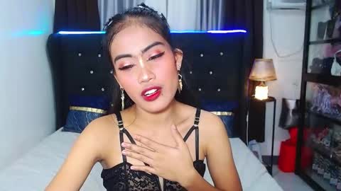Snapshot of camilla_morena chatting on March 6, 4:30 am camilla_morena online show from March 6, 4:30 am