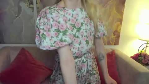 camilladreamer online show from June 24, 6:48 pm
