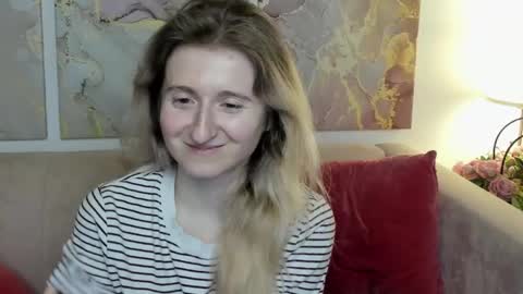 camilladreamer online show from May 1, 8:58 pm