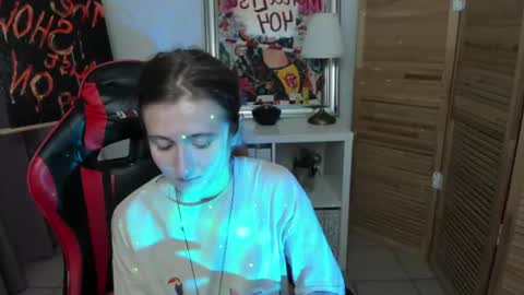 camilladreamer online show from July 7, 4:33 pm