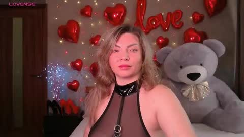 Camille Game online show from April 28, 8:51 am