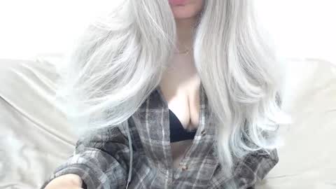 CamilleBunny online show from April 24, 2:35 am