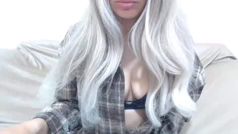CamilleBunny online show from April 28, 2:49 am