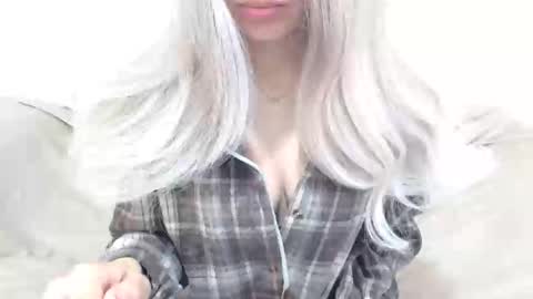 CamilleBunny online show from April 29, 3:00 am