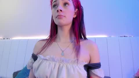 C A M I L L E N    Help me get to the top online show from November 27, 11:23 pm