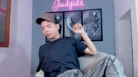 Camillo Virgil online show from October 9, 11:05 am