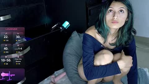 Cami  online show from January 8, 2:39 am