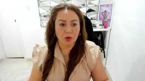 camixxx_m online show from April 25, 12:51 pm