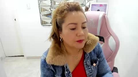 camixxx_m online show from June 25, 11:48 am