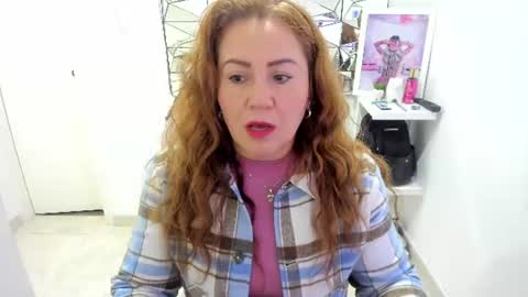 camixxx_m online show from June 18, 12:10 pm