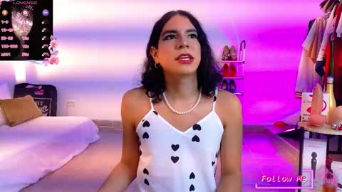 Call me GIN  online show from December 15, 10:06 pm