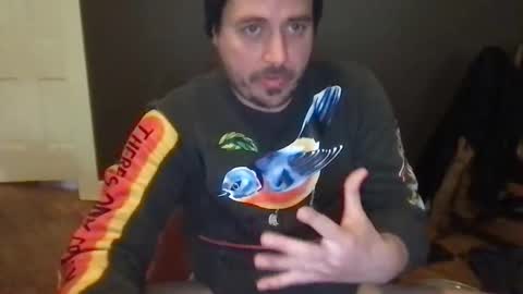 camunity online show from May 8, 10:26 pm