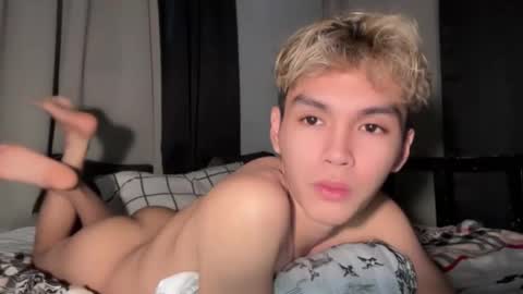 Ethan online show from March 15, 9:24 am