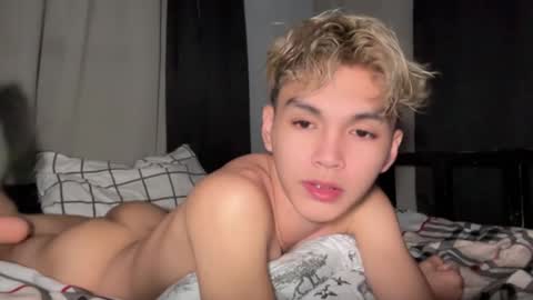 Ethan online show from March 2, 8:21 am