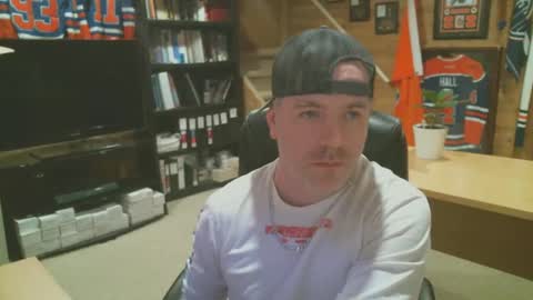 Snapshot of canadianboi6969 chatting on January 27, 6:52 am CanadianBacon6969 online show from January 27, 6:52 am