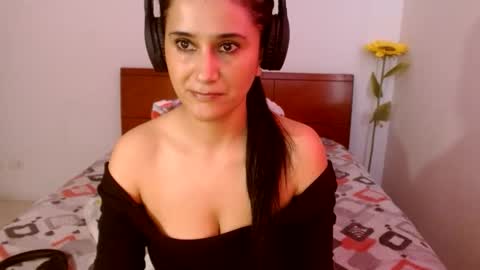 Carolina online show from May 4, 6:36 pm