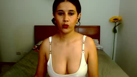 Carolina online show from July 1, 4:48 pm