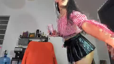 Candelaria online show from October 19, 9:25 am