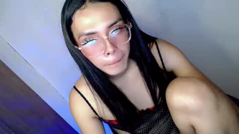 Snapshot of candi_blows chatting on October 20, 1:27 pm Candi online show from October 20, 1:27 pm
