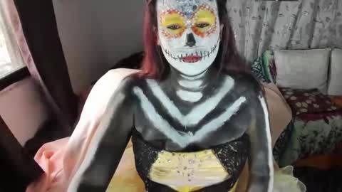 candlex  online show from October 31, 7:03 pm