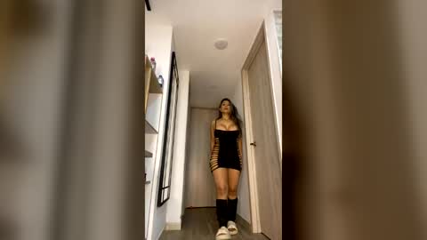 candy_queen81 online show from June 15, 10:18 am