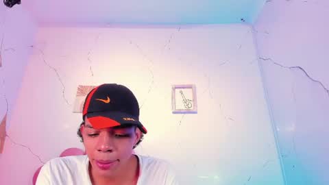  and MarilynHot online show from July 6, 8:44 pm