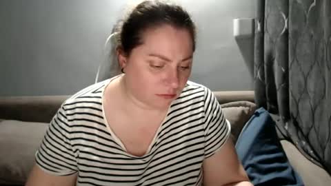 Laura online show from June 21, 10:05 pm
