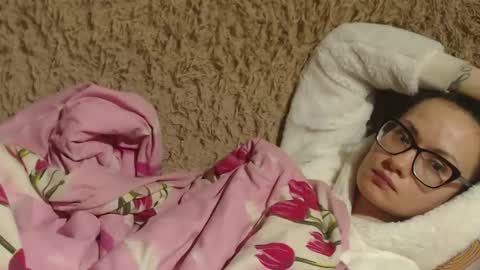 say meow and send tip  online show from February 3, 3:09 am