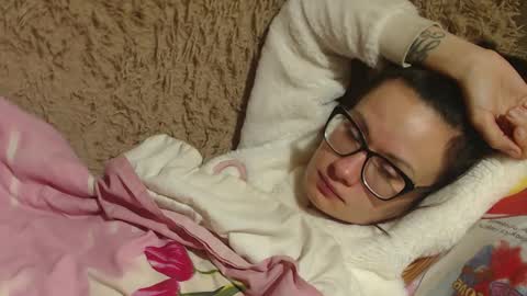 say meow and send tip  online show from February 3, 12:04 am