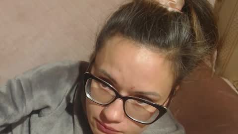 say meow and send tip  online show from November 23, 9:24 pm