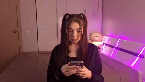 Im your dream online show from October 15, 11:33 am