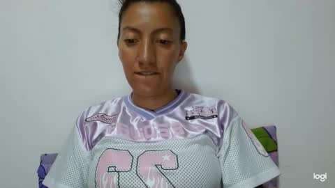 candymilfff online show from November 26, 9:11 pm