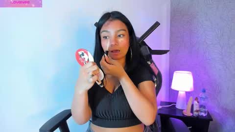 Snapshot of candys_victoria chatting on September 16, 4:15 am Candys Victoria online show from September 16, 4:15 am