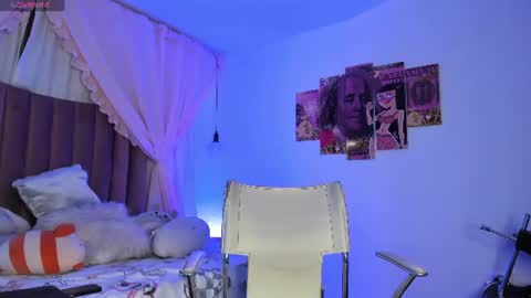 candyy_doll_ online show from July 18, 5:31 am