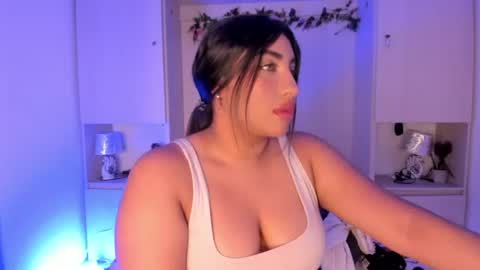 GABRIELA LOPEZ online show from July 14, 2:05 am