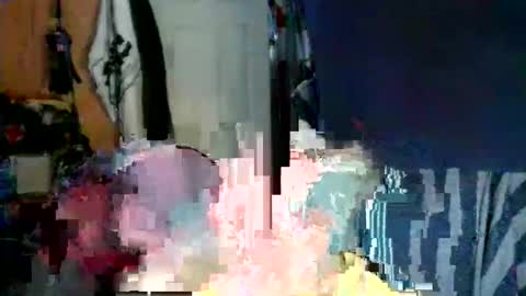 Snapshot of canoelicker69 chatting on October 24, 1:23 pm canoelicker69 online show from October 24, 1:23 pm