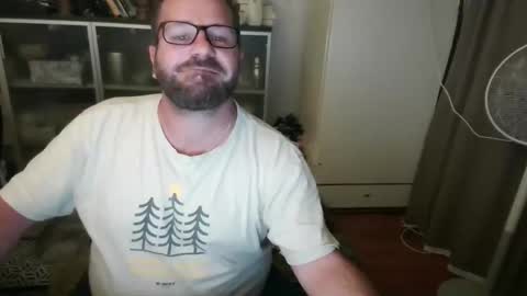 Bear.....grrrrrr online show from December 13, 10:49 pm