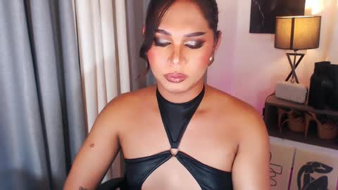 caprize_diva online show from June 24, 3:35 am