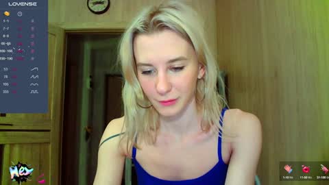 Snapshot of caramel_pie_ chatting on January 29, 6:18 pm caramel online show from January 29, 6:18 pm