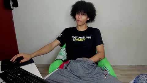 Carlos and Cristian  online show from November 16, 5:09 am