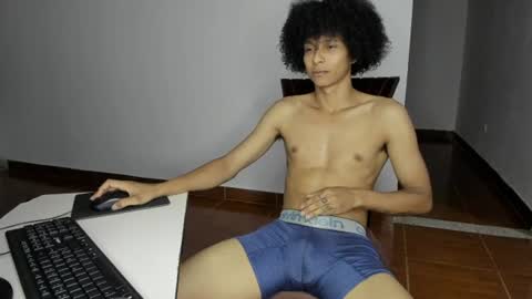Carlos and Cristian  online show from August 7, 2:10 am