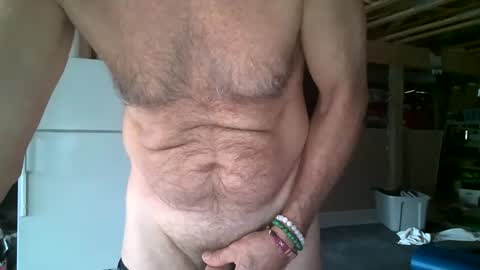 Snapshot of caressluving chatting on September 12, 8:00 pm Caressluving online show from September 12, 8:00 pm