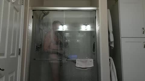 Caressluving online show from December 14, 2:29 am