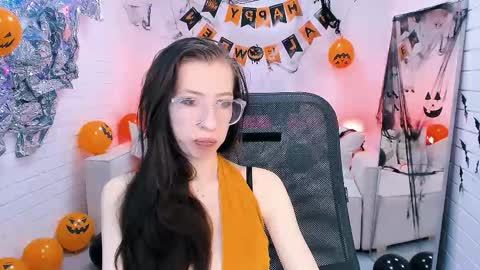 careyjonas online show from October 31, 3:56 pm