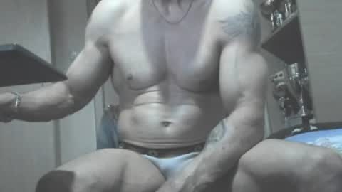 Laz online show from July 15, 9:19 pm