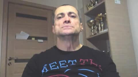 Laz online show from January 5, 11:30 pm