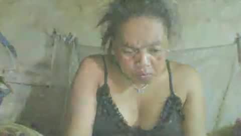 carinesexy69 online show from July 31, 12:39 pm