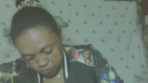 carinesexy69 online show from July 3, 6:45 pm