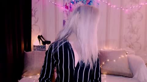 Carin online show from March 2, 11:55 pm